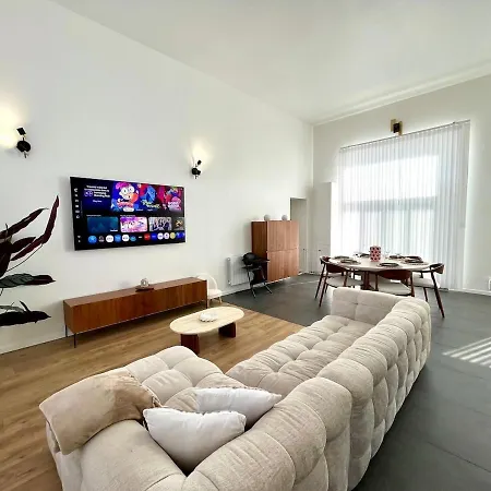 Appartement Loft - 4 Personnes *